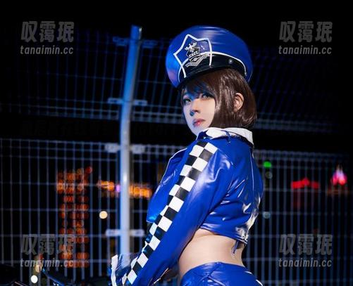我居然在线看到了Hatori SamaSurtr的高清写真，心跳好像快了一点！